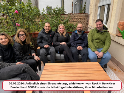 2024-05 Spende Reckitt Unterstützerinnen